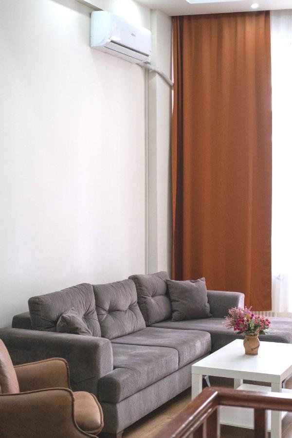イスタンブールGarden Duplex With Netflix Close To Taksim,Bomontiアパートメント エクステリア 写真